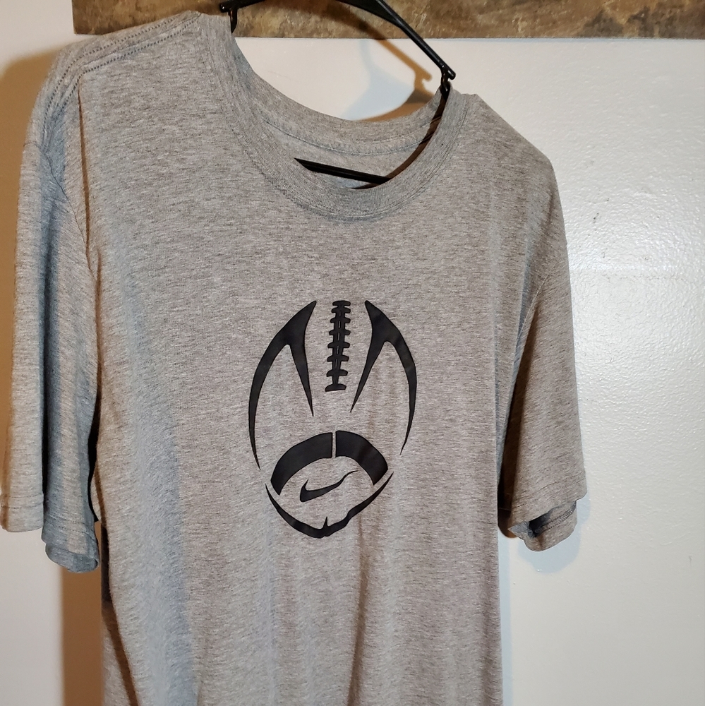 Nike Football Tshirt XL
